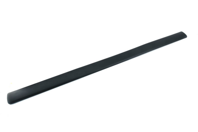 Front left door protector