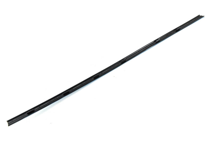 Left front bumper trim