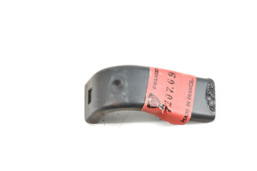 Arc boutant support de plancher avant