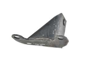 Rear left front pipe support