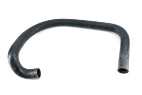 Lower radiator outlet connector