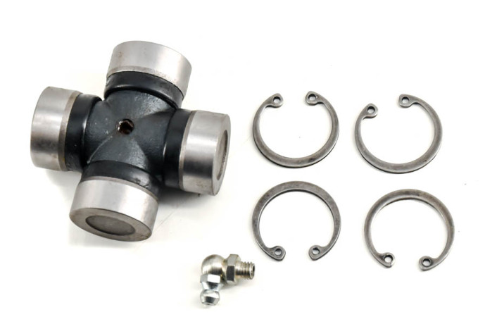 Gearbox side universal joint