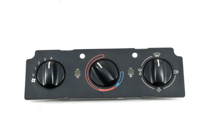 Front control panel air...