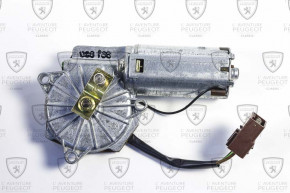 Rear window wiper motor