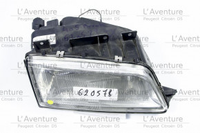 Right headlight