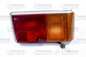 Right rear light