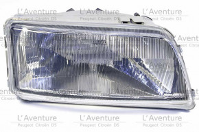 Right headlight