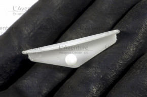 Guide de vitre de porte avant