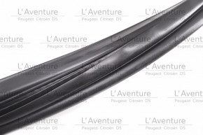 Windscreen window gasket for 207cc