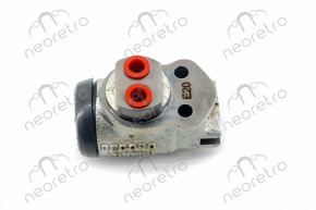 Lower front wheel cylinder