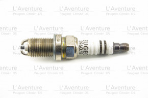 Engine spark plug