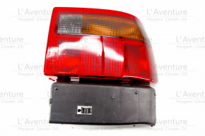 Right rear light