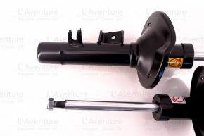 Pair front left right gas shock absorber