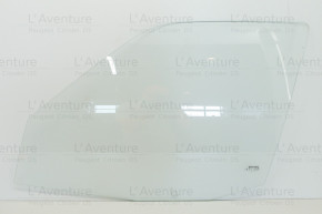 Front left door glass clear