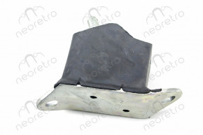 Left front engine mount