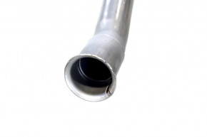 Intermediate pipe