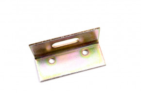 Front bumper retaining bracket