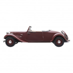 1/18 traction cabriolet rouge 1939