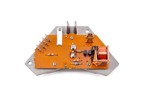 Air conditioner motor control module