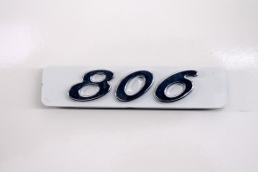 Monogram 806