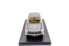 1/24 404 gris metallise 1960 - whitebox