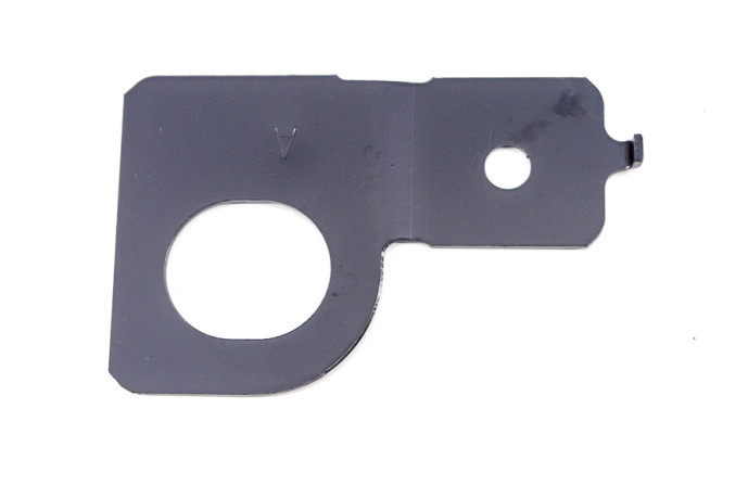 Radiator mounting bracket