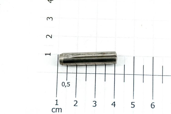 Gearbox fork pin