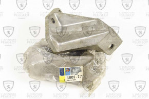 Support moteur avant gauche...