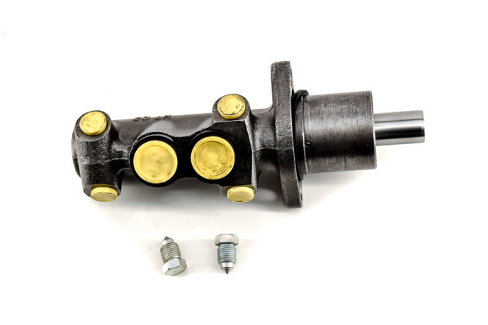 Master cylinder diam 20.6