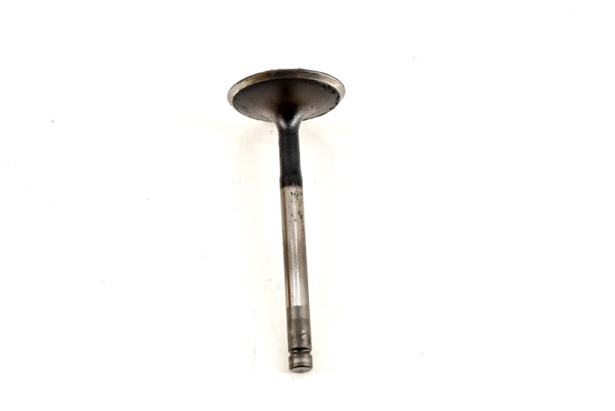 Used ​​intake valve