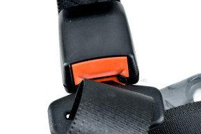 3-point rear seat belt