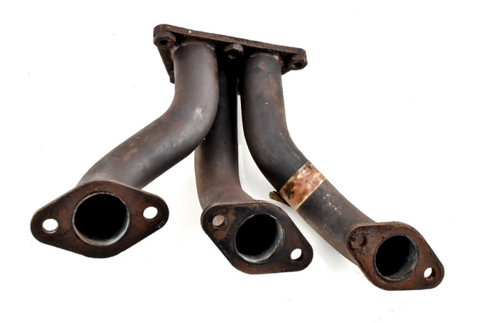 Used ​​right exhaust manifold