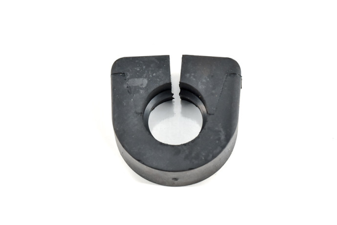 Gear control bearing ring