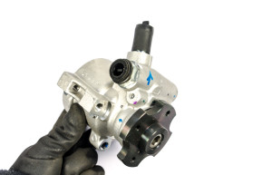 Steering pump