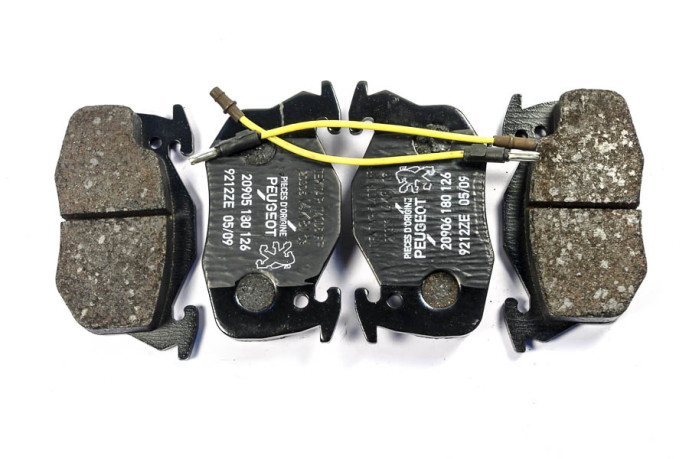 Front brake pads