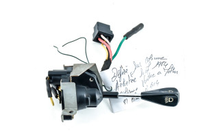 Gelbon headlight switch with connector