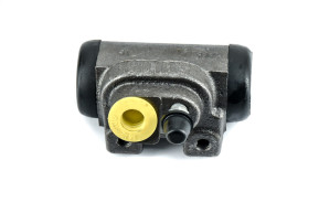 Right wheel cylinder