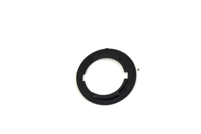 Plastic washer with notches