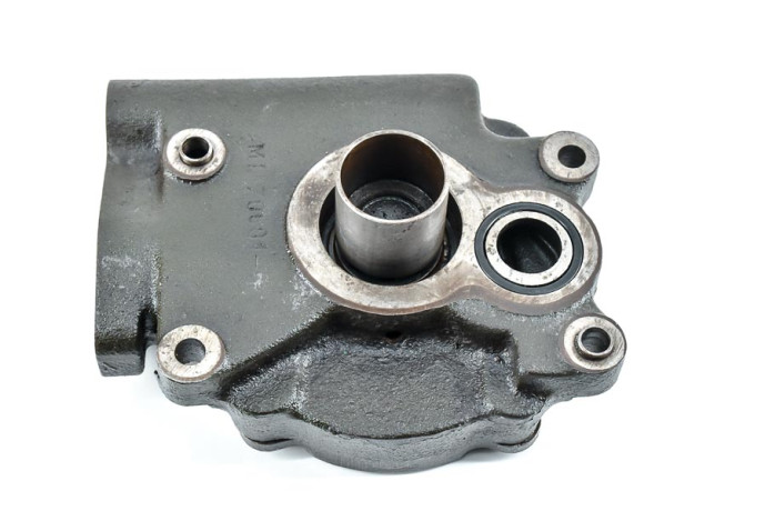 Oil pump body without valve