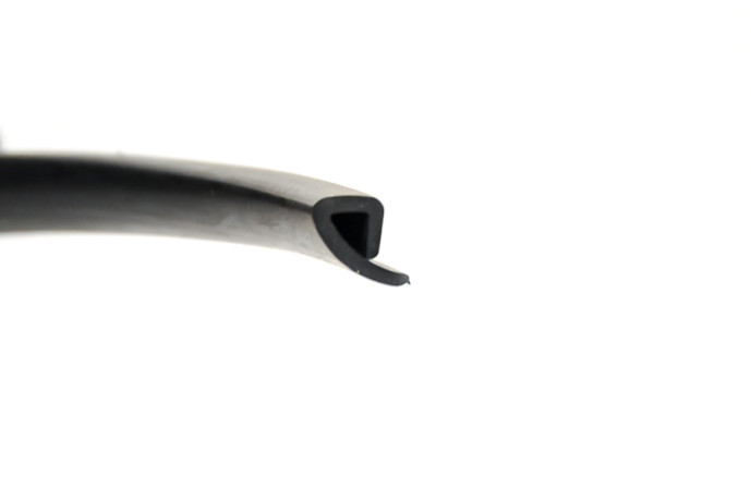 Headlight bezel gasket